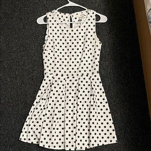 5/$25 💸Sans Souci White Dress with Black Polka Dots - Sleeveless Fit-and-Flare💸